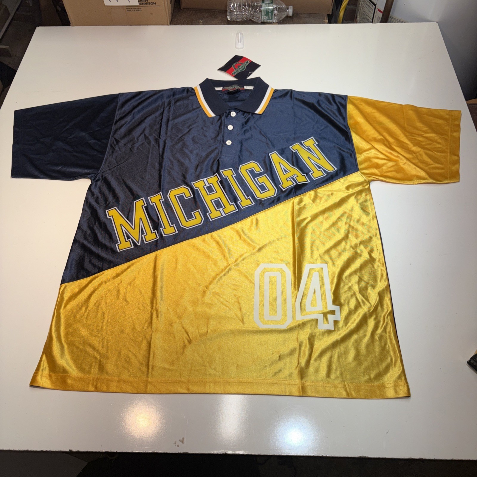 Vintage Harlem Gear Michigan Wolverines Men's Size XX Large Jersey Warm Up Shirt gallery