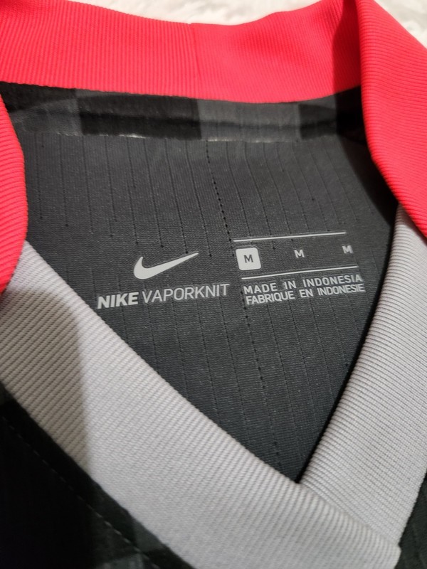 Nike Vaporknit 20/21 Liverpool Jersey Third Jersey CZ3200-060 $165 MSRP SZ M gallery