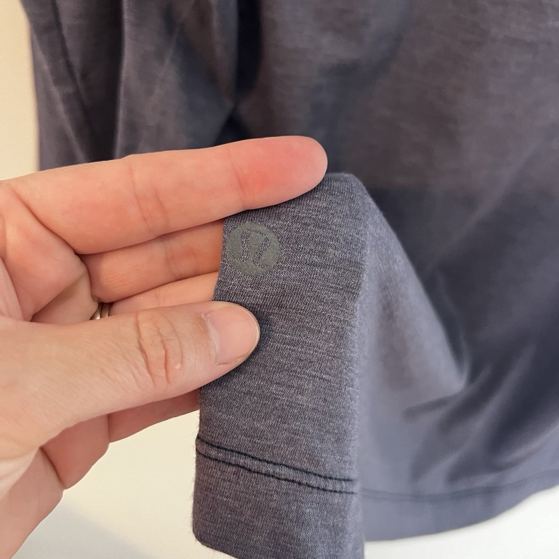 LULULEMON- 5 Year Basic Long Sleeve Shirt Blue Casual Minimal Classic Layering gallery