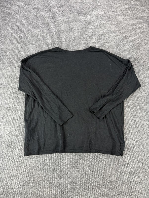 Nike Black Long Sleeve Logo Shirt - Large - Activewear, Casual, Athleisure gallery