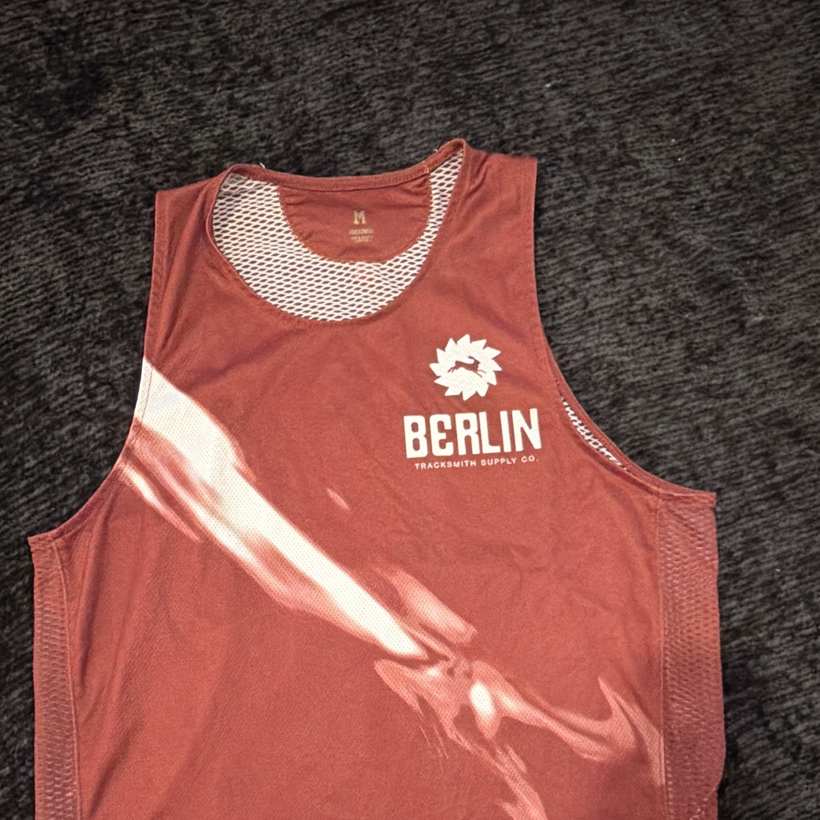 Tracksmith Men's M Mesh Breathable Running Tank Jersey Graphic Logo Red White gallery