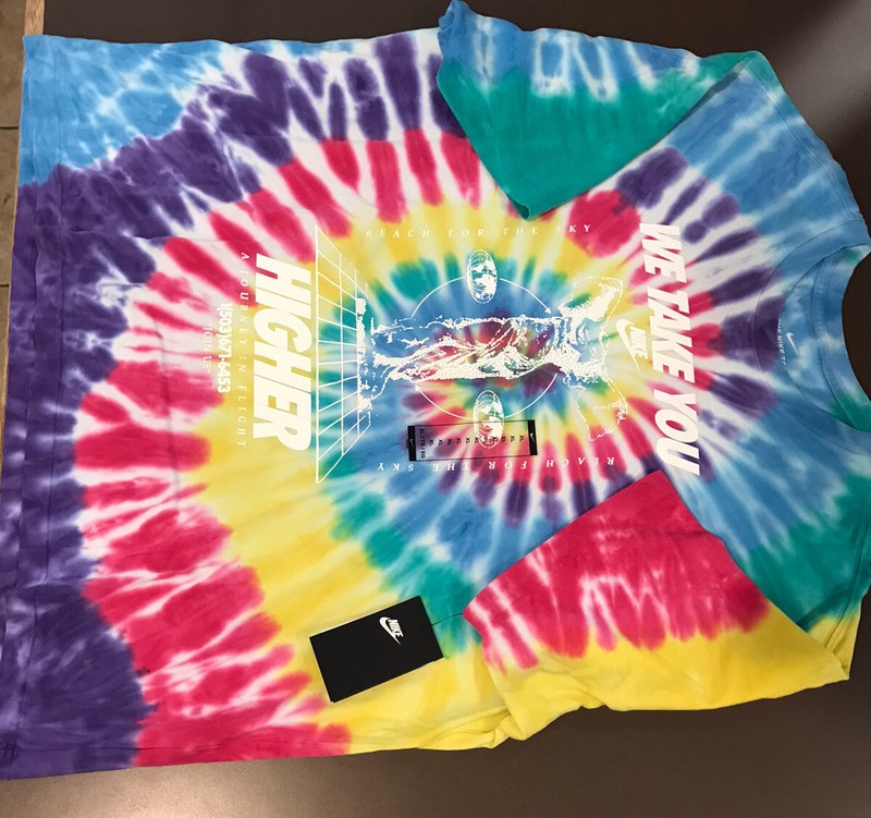 NWT Nike Tie Dye Loose Fit Shirt Sz XL Men's 100% Authentic BQ1031 100 RARE New gallery