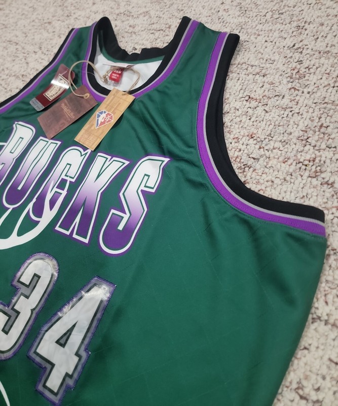 NBA Milwaukee Bucks Ray Allen Mitchell & Ness Jersey 75th Anniversary Size 3XL gallery