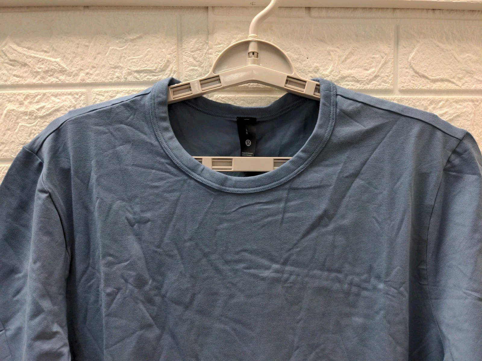 New Lululemon Men's Organic Cotton Classic Fit T-shirt Sz L gallery