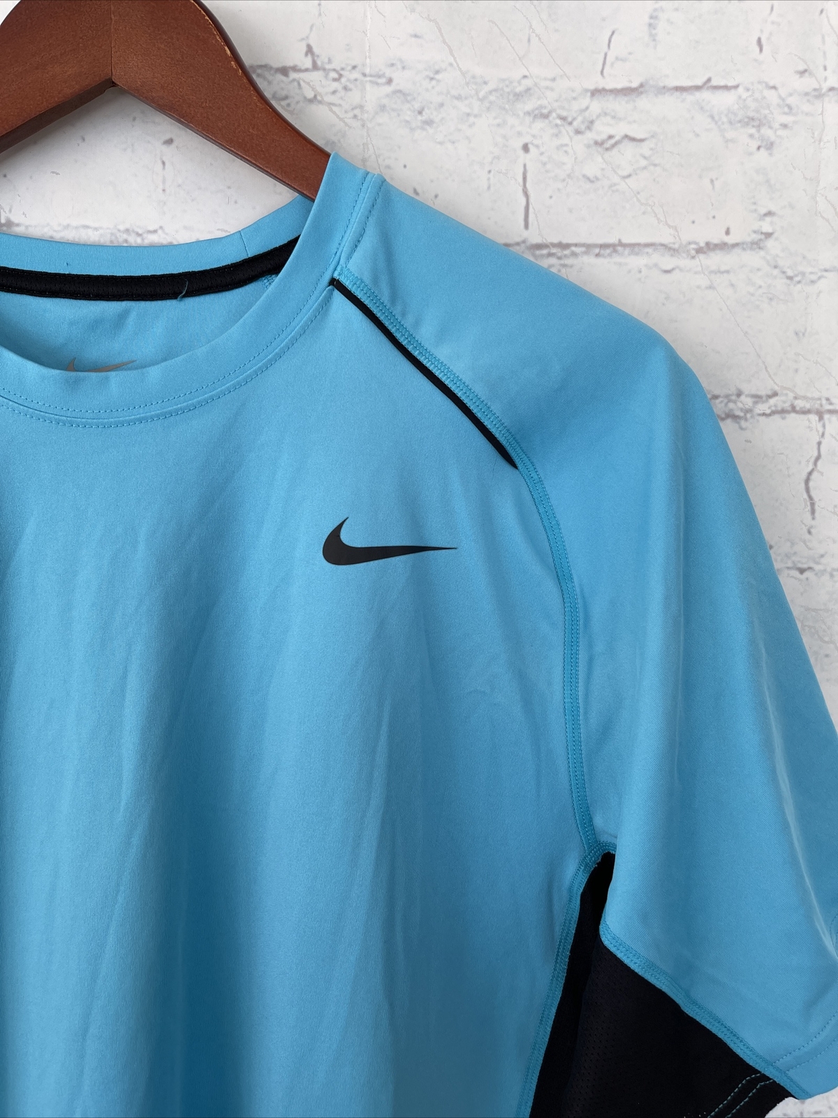 Nike Mens Dri Fit Short Sleeve T-Shirt - Turquoise Blue / Black - Medium gallery