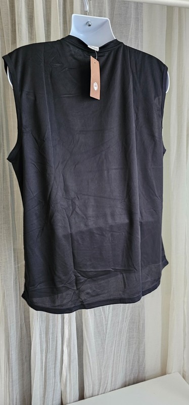 Men's Sleeveless Performance Sport Tank Top Black Size XL NWT gallery