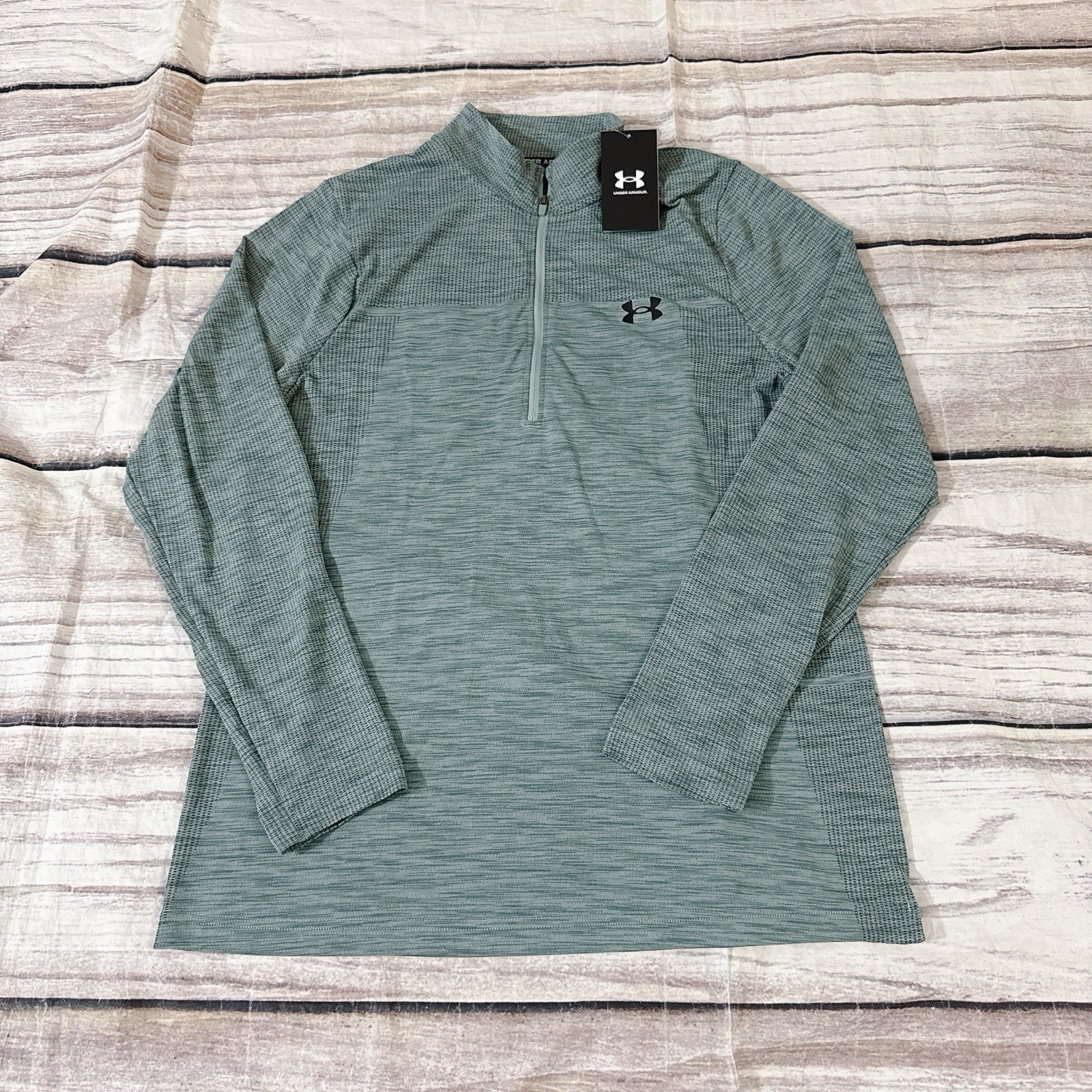 Under Armour Men Size M Seamless 1/2 Zip Pullover Lightweight Gray 1359875 781 gallery