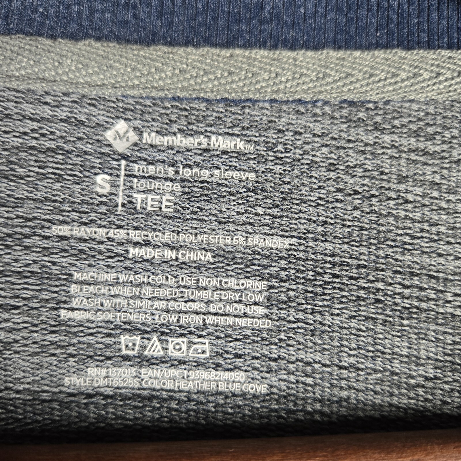 Members Mark Blue Long Sleeve Lounge Tee Men's Small NWT gallery