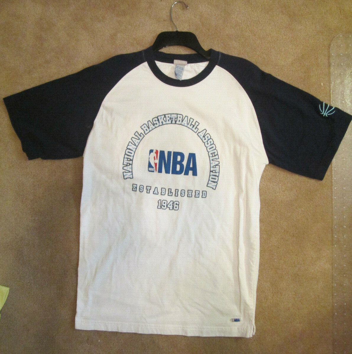Mens Shirt Large 100% cotton short sleeve crew tshirt authentic NBA basketball gallery