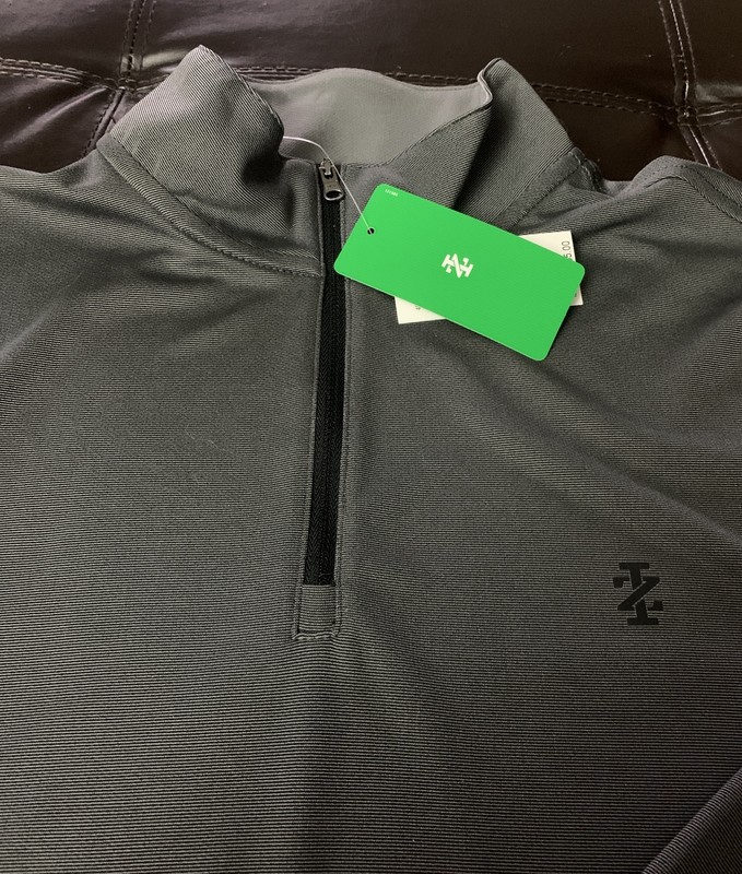 NWT Izod Golf 1/4 Zip Pullover LS Shirt Mens Size Medium Gray Lightweight D5 gallery