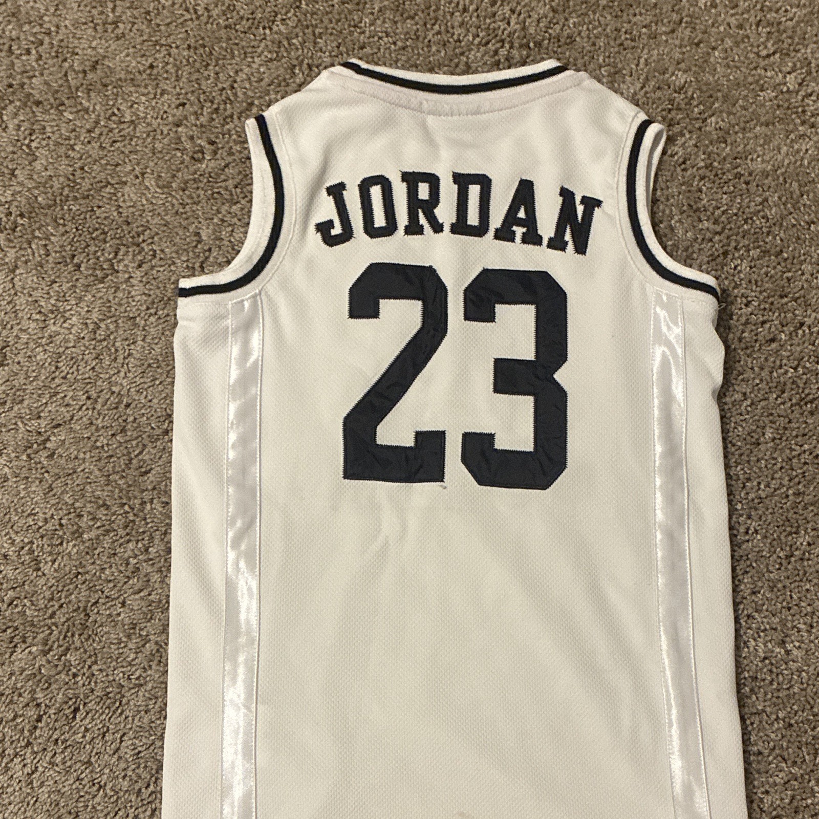Jordan Air Jordan 23 Men's Breathable Mesh Basketball Jersey Tank Top L gallery