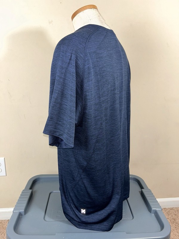 Lululemon Metal Vent Tech Breathable T-Shirt Men’s GET SWEATY SEE MEASUREMENTS gallery