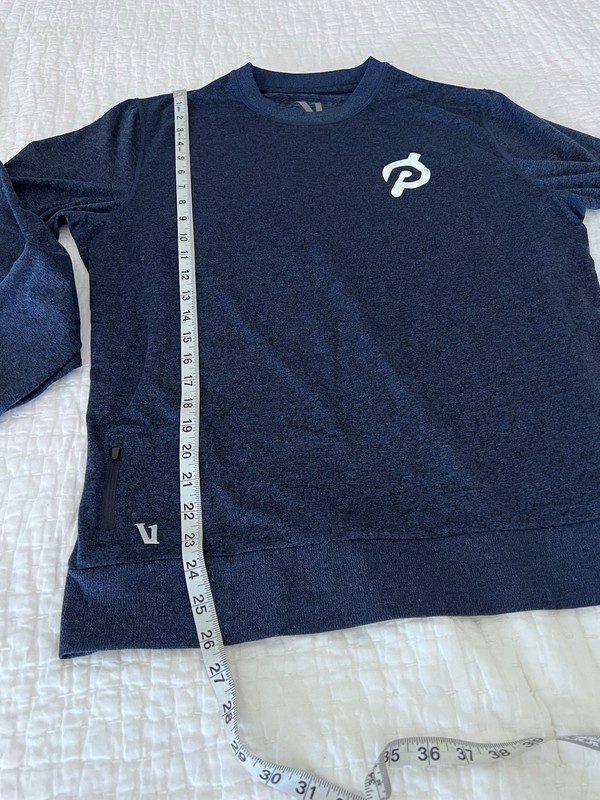 VUORI Men’s Ponte Performance Crew Pullover Peloton Logo Blue Size Large EUC gallery