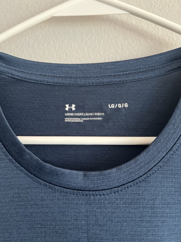 Under Armour Men's Athletic Tee Navy Loose Size Large gallery