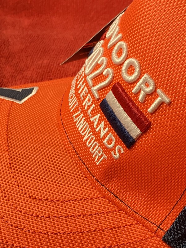 Max Verstappen 2022 Special Edition Red Bull GENUINE Cap Hat F1 World Champion gallery