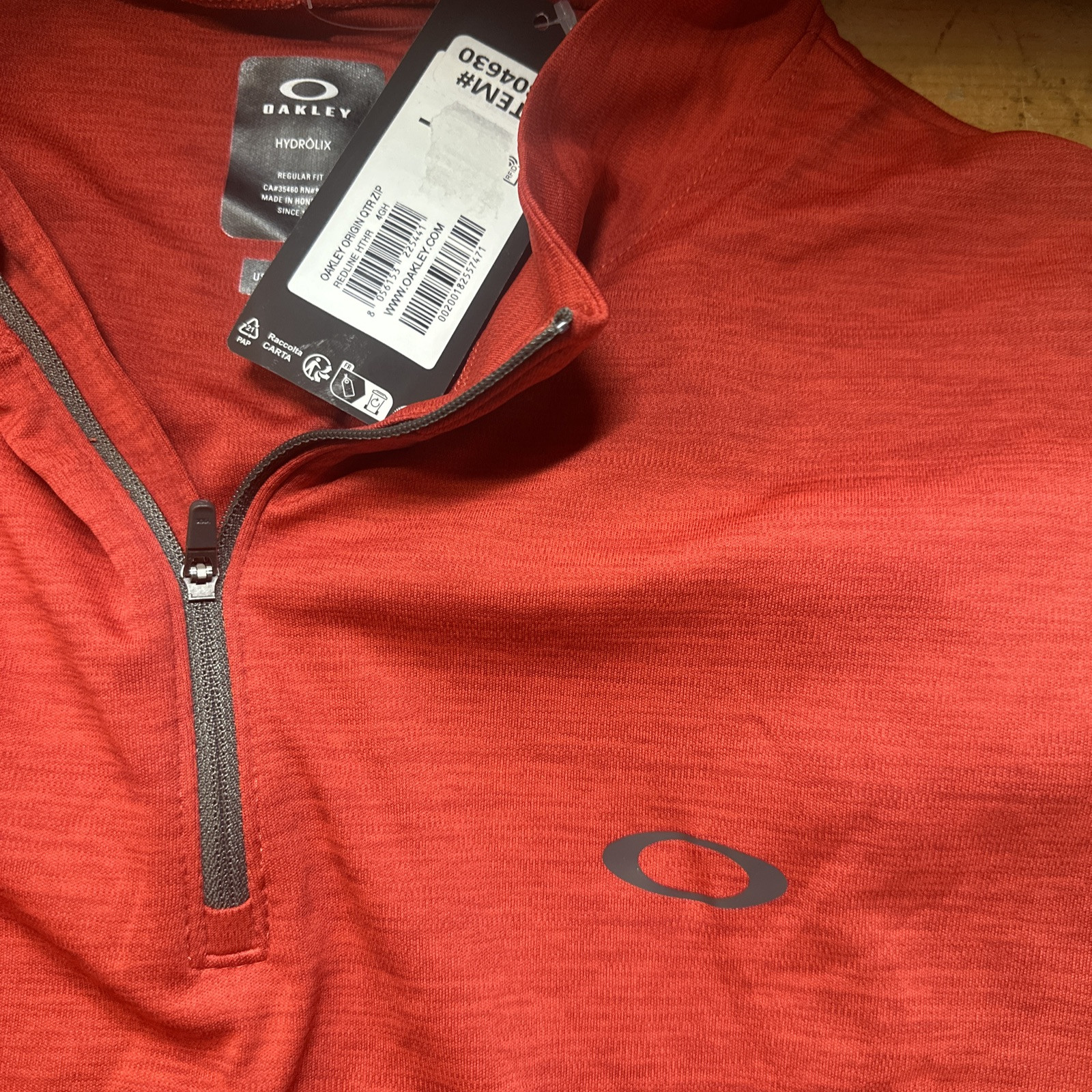 Oakley Men’s Origin Quarter Zip Long Sleeve T-Shirt, Redline Heather Medium NWT gallery