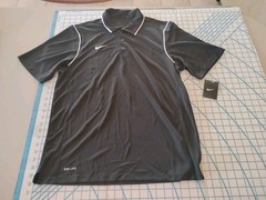 MENS MEDIUM NIKE BLACK/WHITE ACCENTS POLO SHIRT – NWT