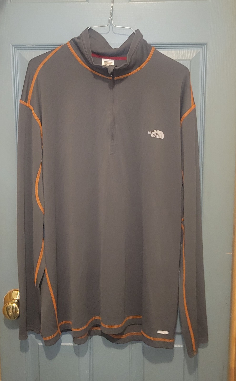 Xl Mens North Face Quarter Zip Grey And Orange Compression Vapor Wick Shirt. gallery