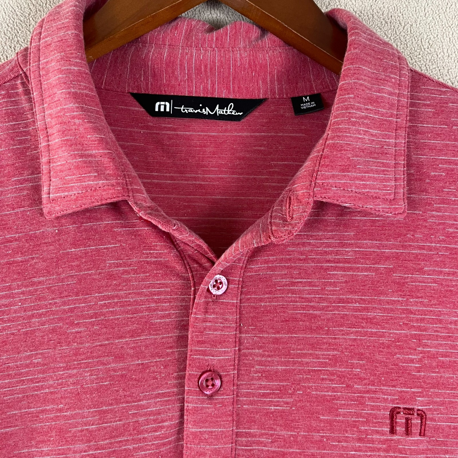 Travis Matthews Polo Mens Sz MED Red Monte Mayor (Spain) Golf Shirt Lightweight gallery
