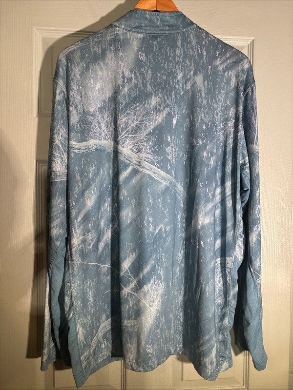 Realtree by Colosseum Men's Camouflage 1/4 Zip Lightweight Pullover Blue Size XL gallery