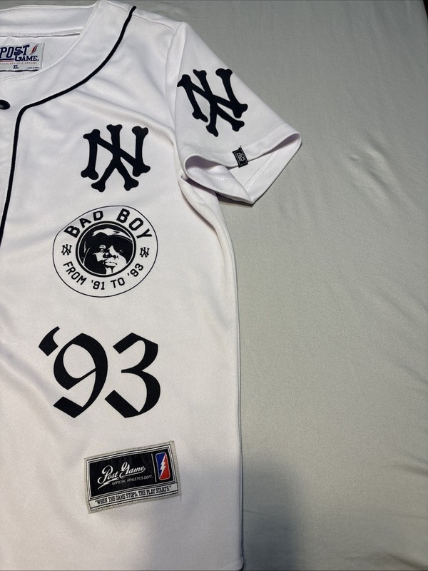 Men’s Post Game Biggie and Tupac Baseball Jersey Size XL gallery