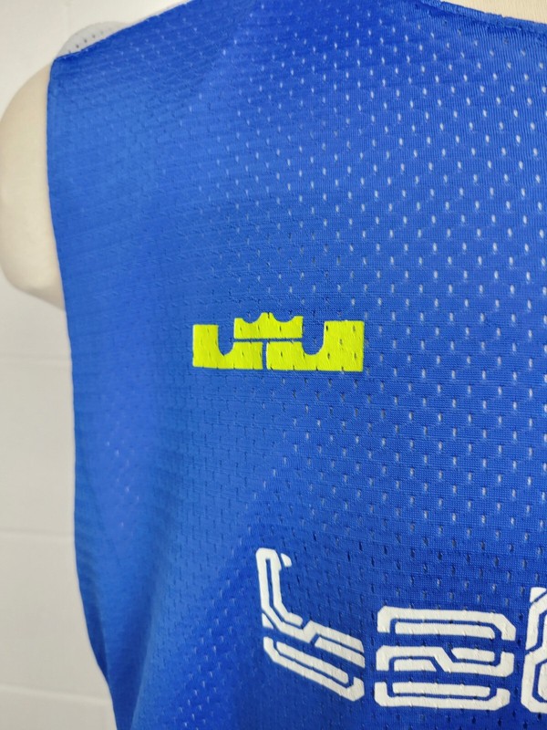 Nike Lebron James EYBL Reversible Basketball Jersey White Blue XXLT gallery