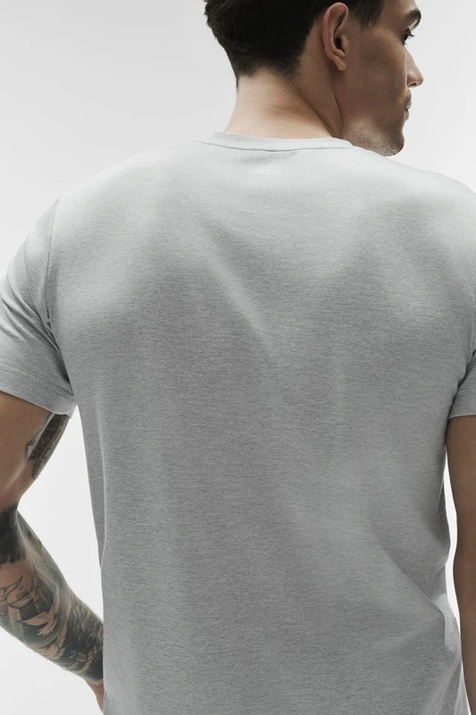 ALO Yoga Conquer Reform Crewneck Short Sleeve in Athletic Heather Gray gallery