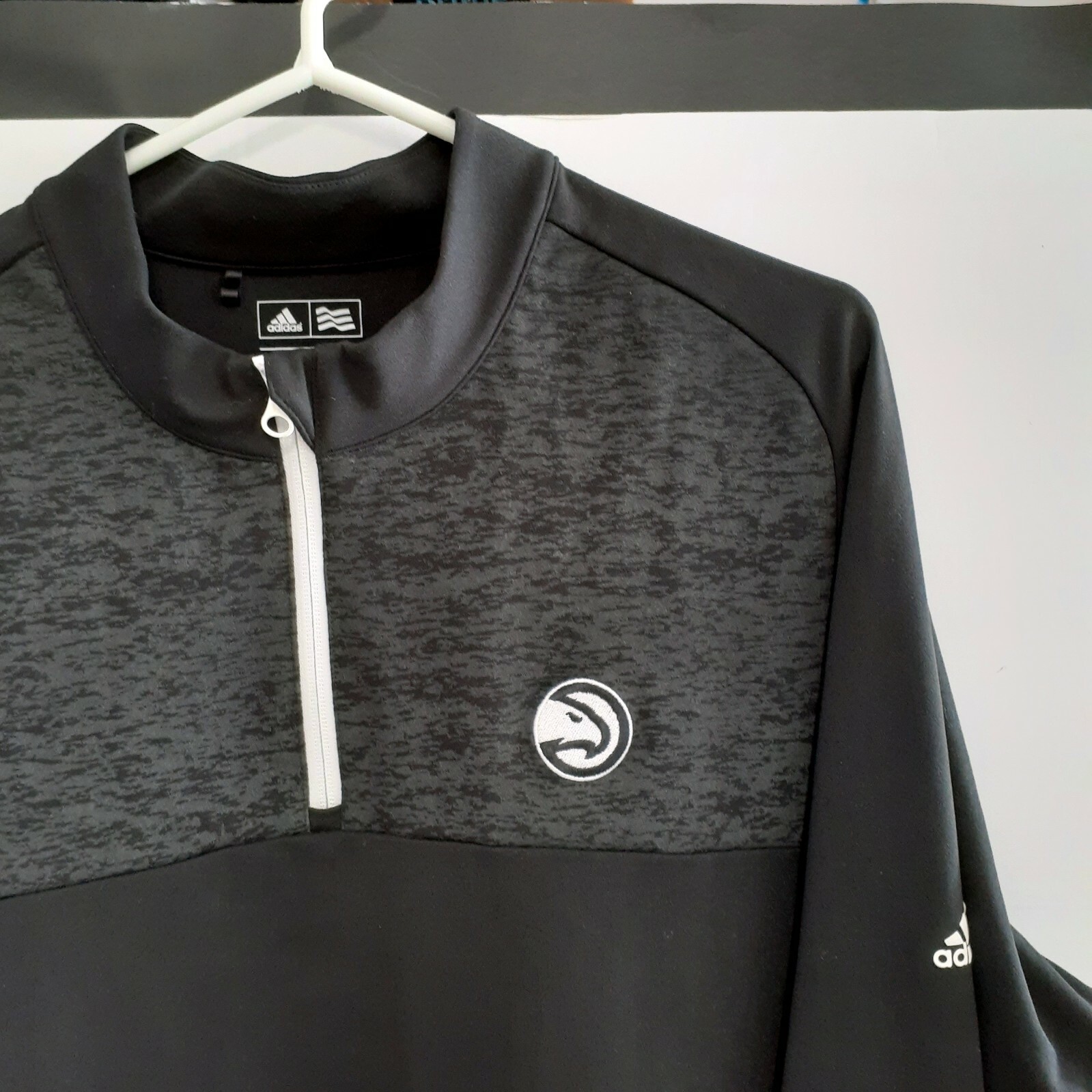 Adidas Mens Pullover Sweatshirt NBA Atlanta Hawks 1/4 Zip Black/Grey Sz XL gallery