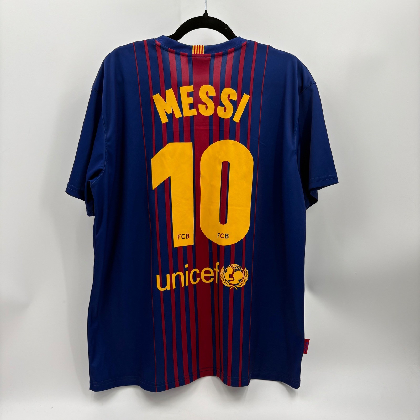 FC Barcelona Messi 10 Replica Jersey Mens XL Blue Red Striped Soccer Shirt gallery