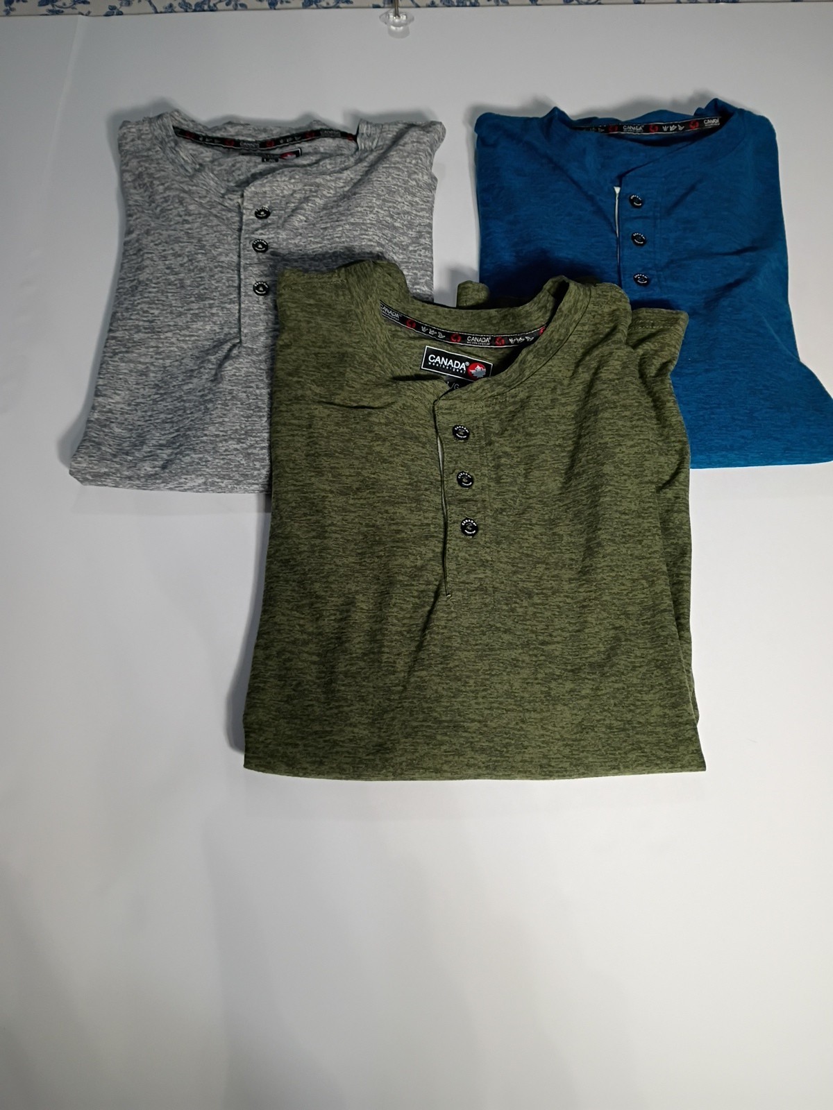 Canada Weather Gear Long Sleeve Tee Button Neck Men's Large Lot Of 3 gallery