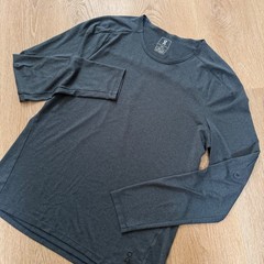 On Running Long-T Performance Shirt Mens XL Navy Blue Long Sleeve Technical Tee