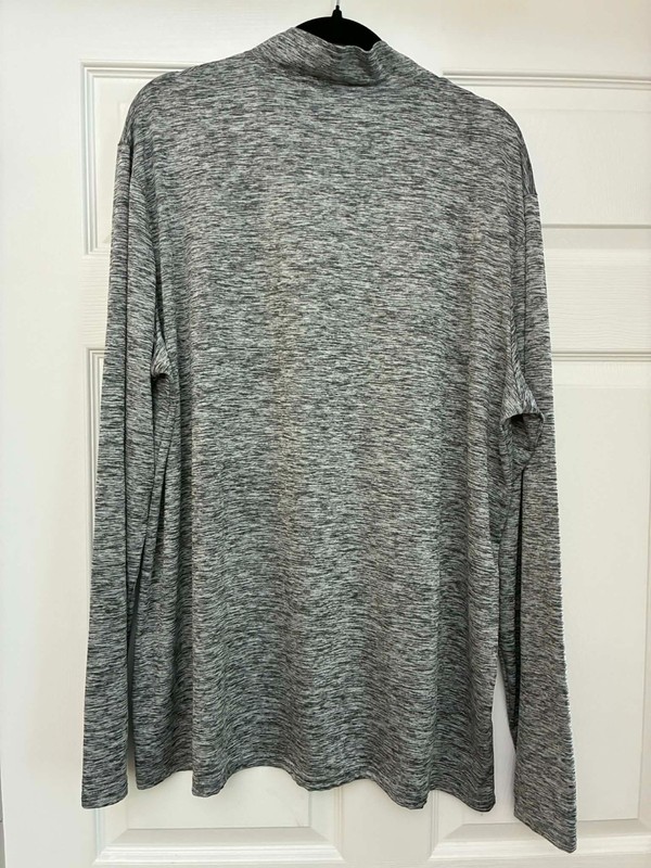 Real Essentials 1/4 Zip Pullover XL Gray Athletic Performance Shirt Mens gallery
