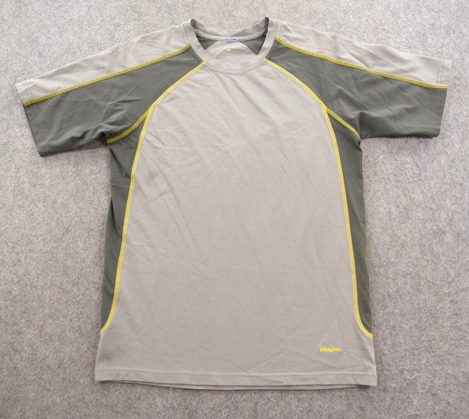 Patagonia Shirt Mens Small Gray Green Crew Neck Short Sleeve Stretch Hiking gallery