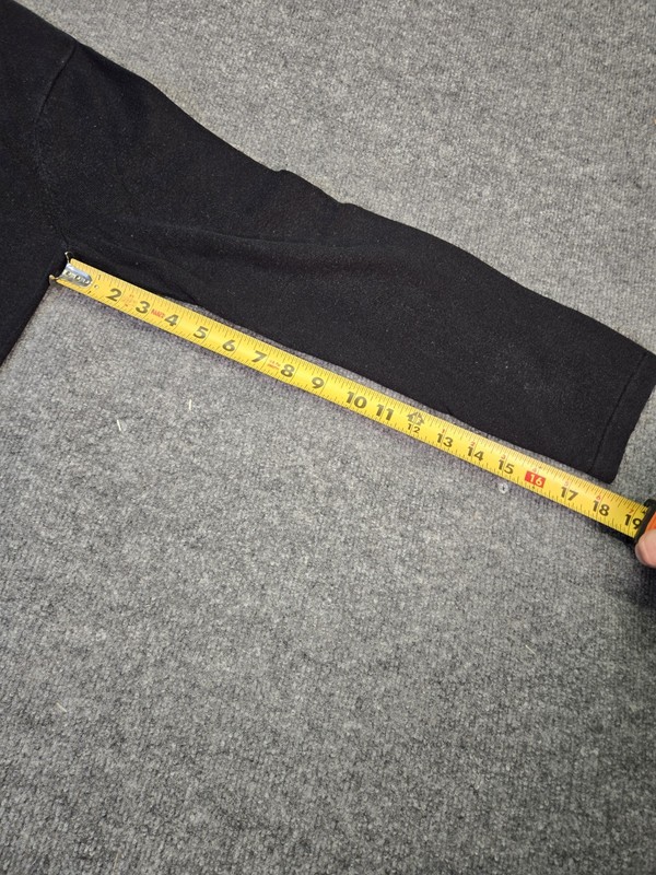 Burton Mens Medium Wool Blend Thermal Base Layer Black Crewneck Snowboard Top gallery