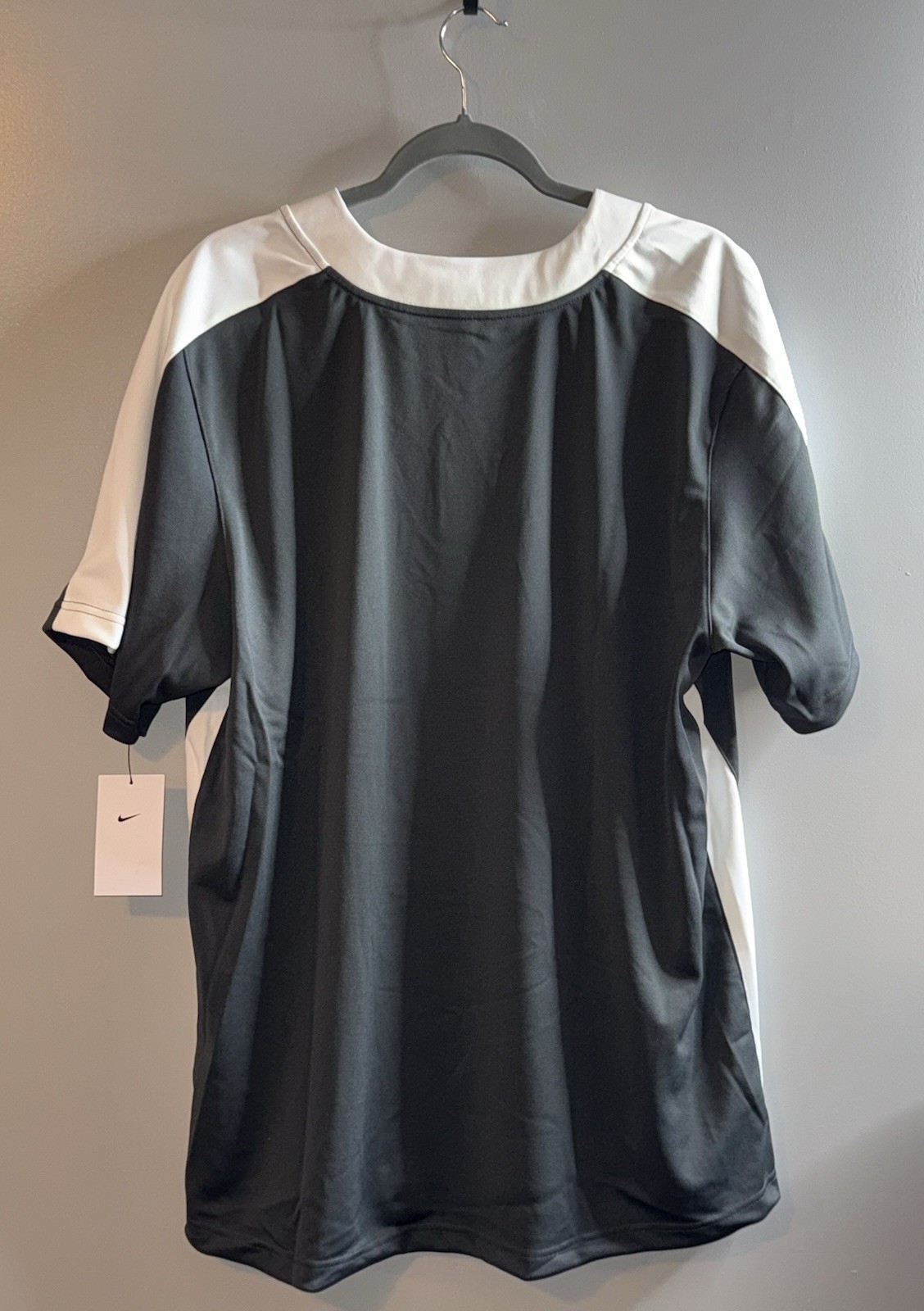 Nike Team Baseball Practice One Button Henley Men's Large Black White BQ5399-012 gallery