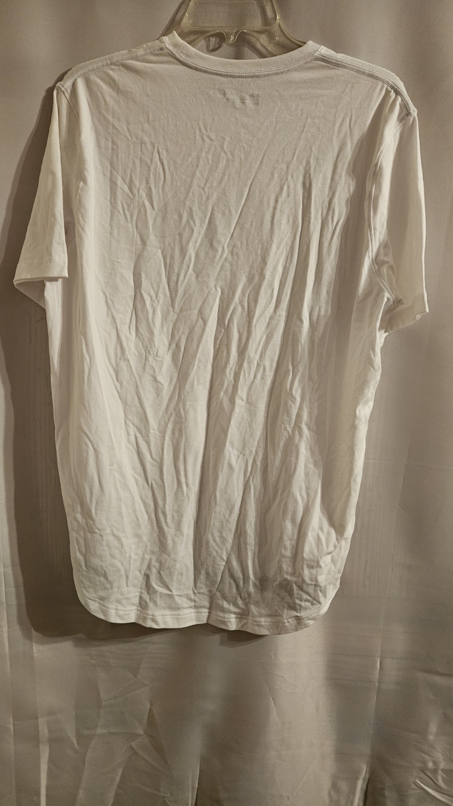 Mens Under Armour Size Large White Logo Loose Fit T Shirt gallery