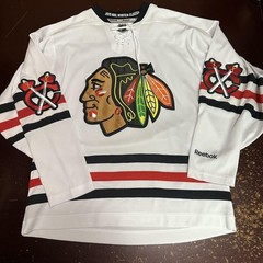 Chicago Blackhawks 2015 Winter Classic white mens Reebok hockey Jersey Sz Small