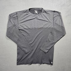 Vuori Seamless Long Sleeve Performance T-Shirt – Mens Size XL – Gray 2 Tone