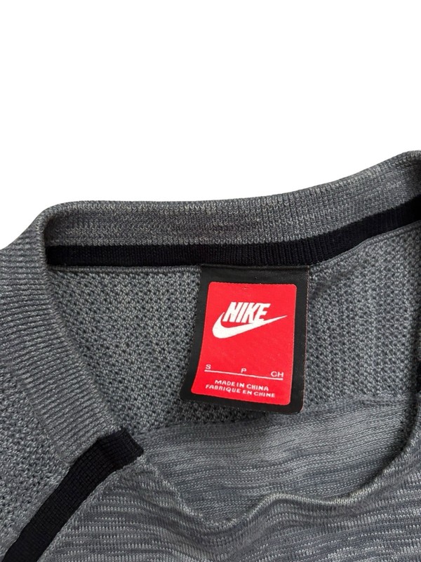 Nike Sweater Mens Size Small Gray Tech Knit Crew Kangaroo Pocket Training Gym gallery