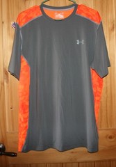 UNDER ARMOUR men’s size: XL heat gear FITTED gray & orange SHARP!