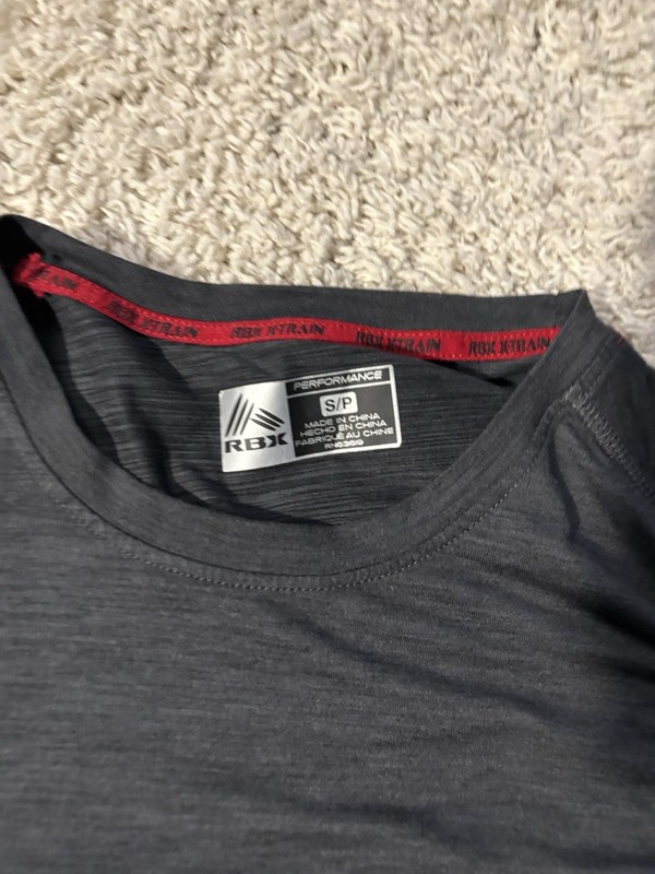 Reebok Shirt Adult Small Gray Short Sleeve Rbx Xtrain Casual Crewneck Mens ***** gallery