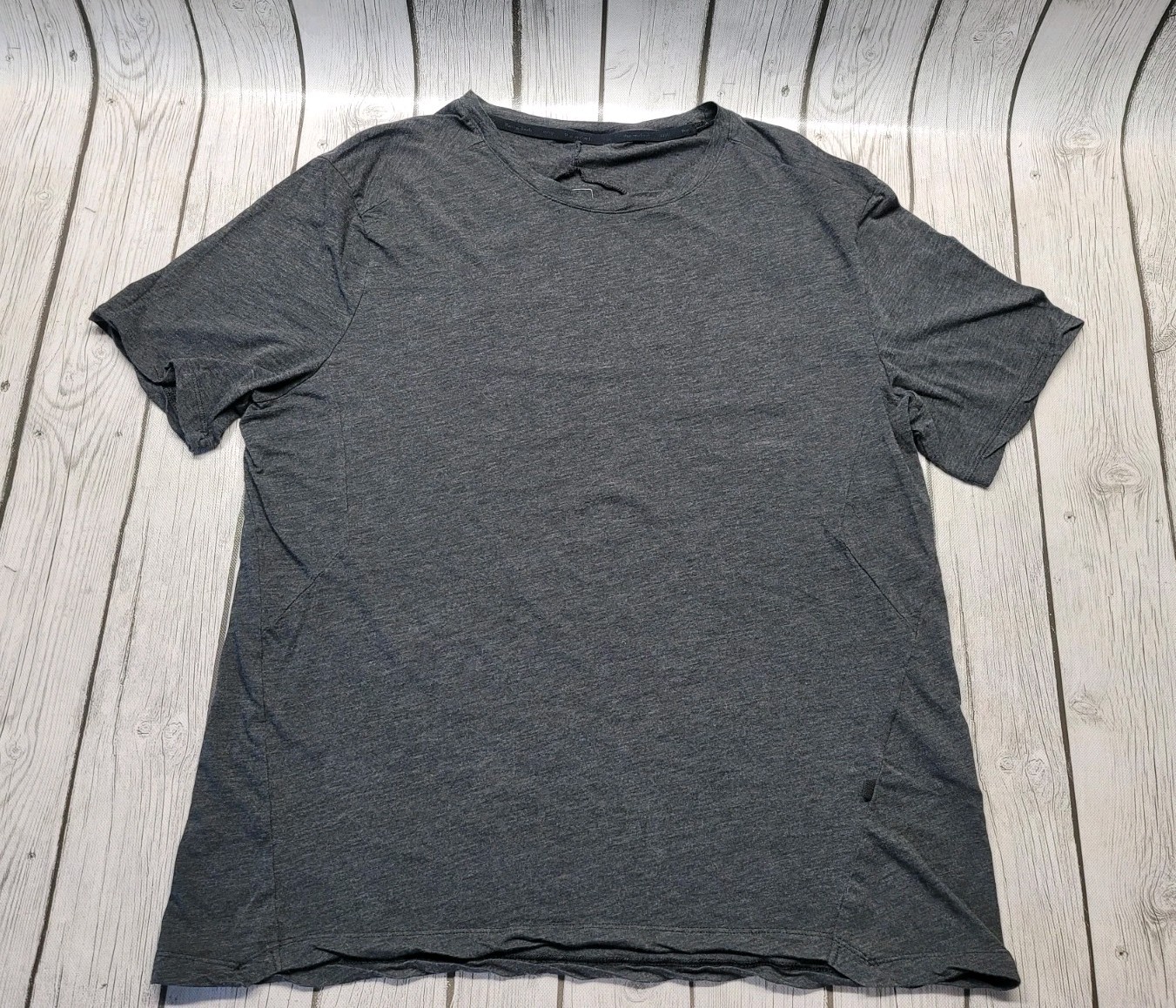 On Cloud Active T Shirt Mens XL Run On Clouds Core T Gym Running Charcoal Gray gallery