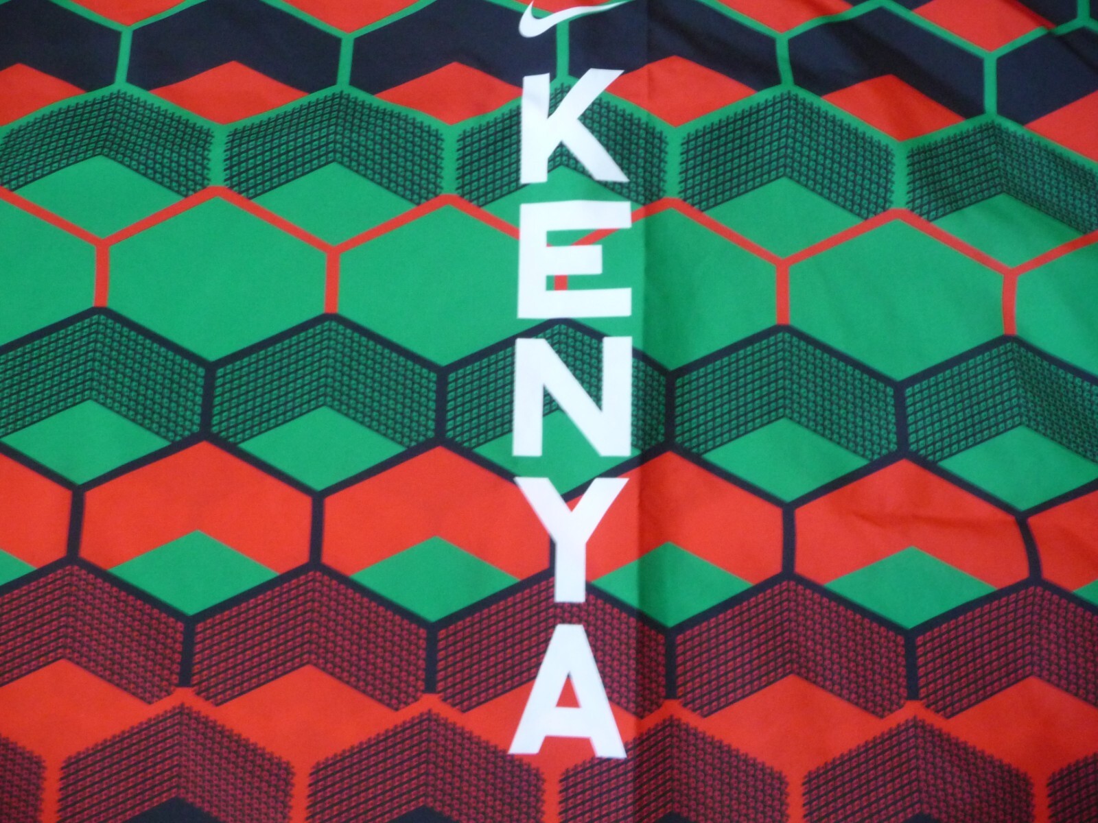 Adult Unisex Nike Kenya Running Hooded Loose Fit Poncho Shirt S/M NWT gallery