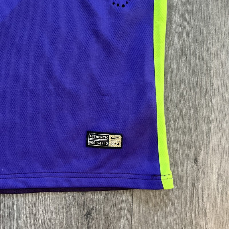 Nike MCFC Jersey Mens L Purple Green Kun Aguero #16 gallery