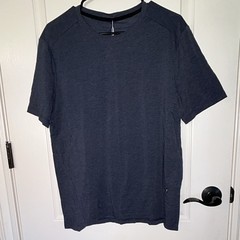 On Active-T Men’s Blue Size M Lightweight Logo Crew Neck Polyester T-Shirt