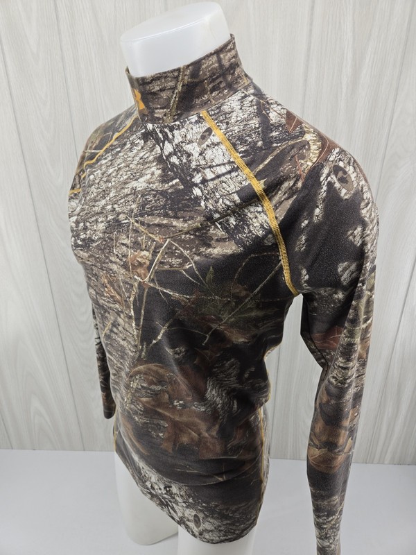 Under Armour Cold Gear Long Sleeve Pullover Shirt Men's XL Camouflage gallery