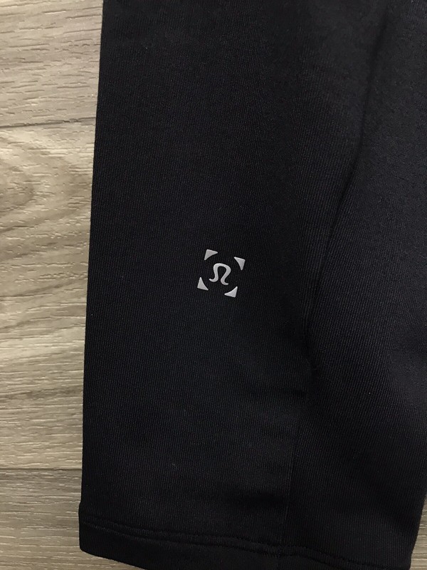 Lululemon Surge Warm Shield 1/2 Zip Size L All Court Texture Black White 52258 gallery