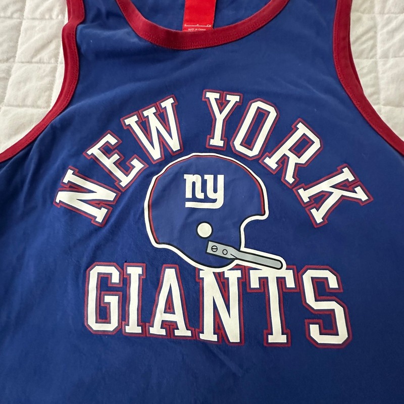 New York Giants Tank Top Mens Small Blue Logo Helmet Graphic Football Nike gallery