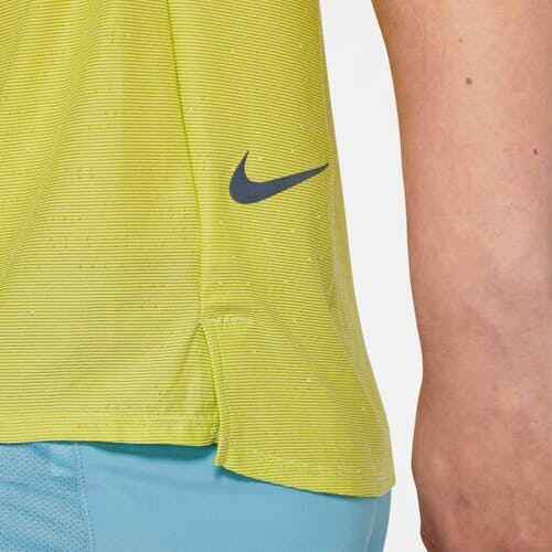 NIKE TECH PACK MEN SIZE M RUNNING SHORT SLEEVE TOP BRIGHT CACTUS CJ5731-308 gallery