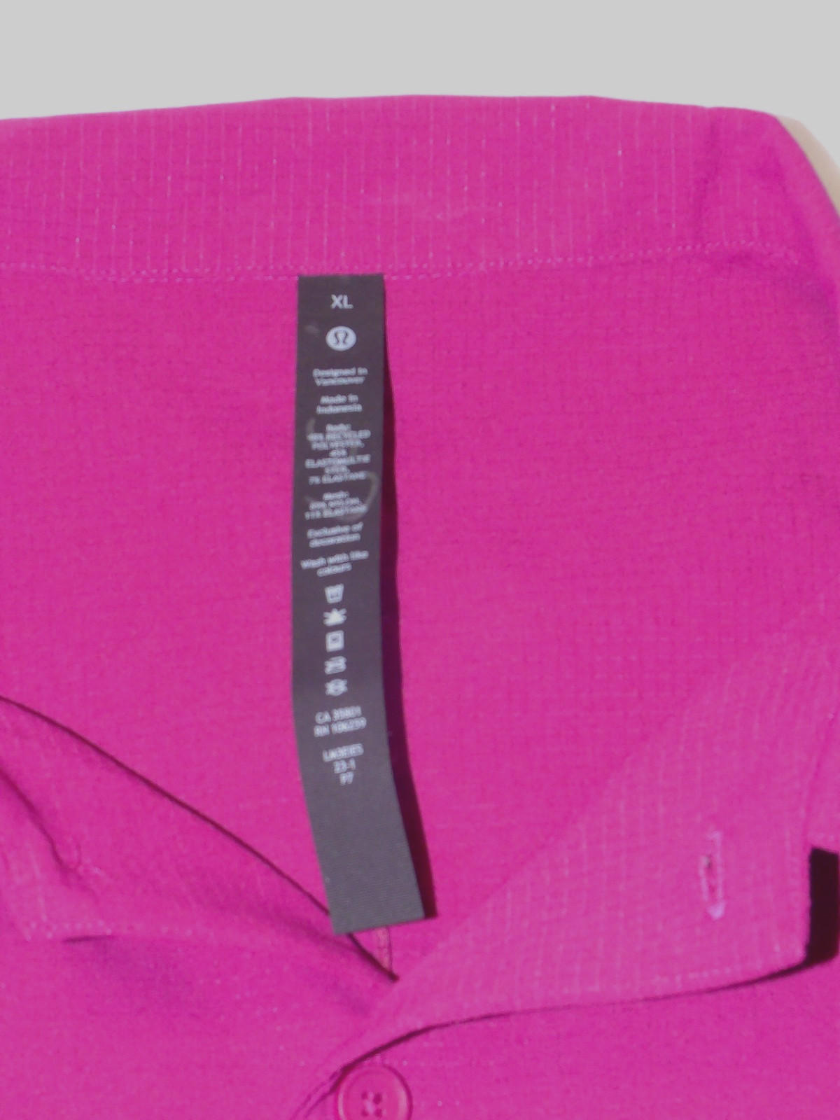 Men's Lululemon Airing Easy Camp Collar Button Down Shirt - Wild Berry - Size XL gallery